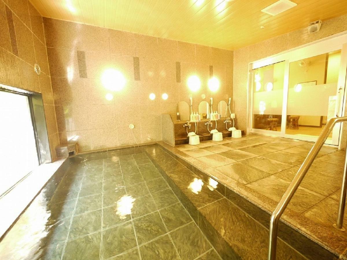 Hotel Route-Inn Dai-Ni Kameyama Inter Екстериор снимка